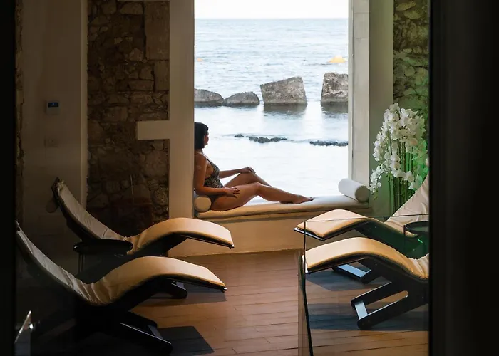 招待所 Re Dionisio Luxury 4*