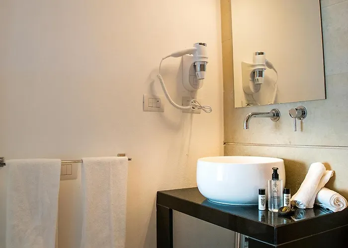 Re Dionisio Luxury 招待所 4*