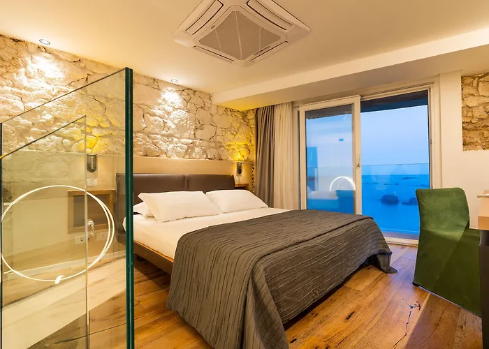 Re Dionisio Luxury 招待所