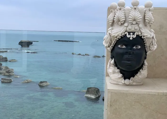 招待所 Re Dionisio Luxury 4*