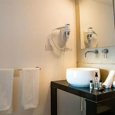 Re Dionisio Luxury Gæstehus 4*